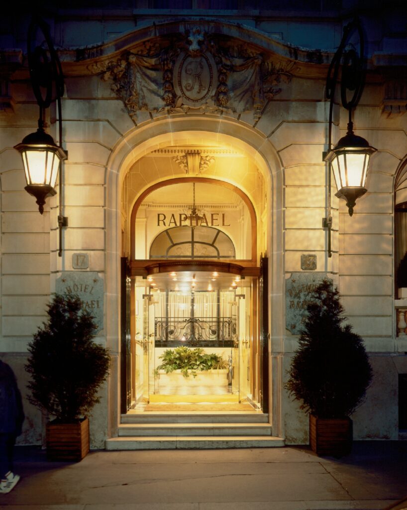 Façade de l'hôtel Hôtel Raphael