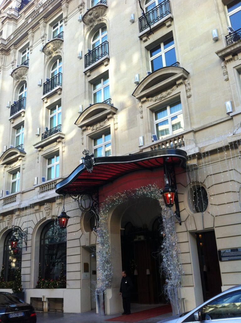 Le Royal Monceau Raffles Paris